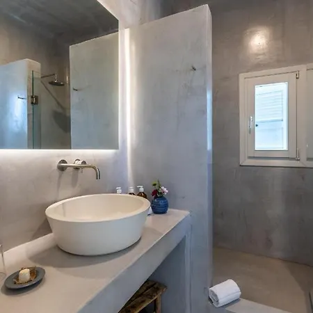 Ava Mykonos * Pszarú